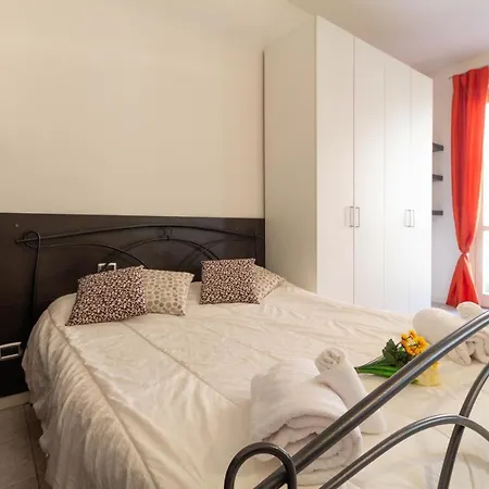 Roma 40 - Affitti Brevi Italia Apartment
